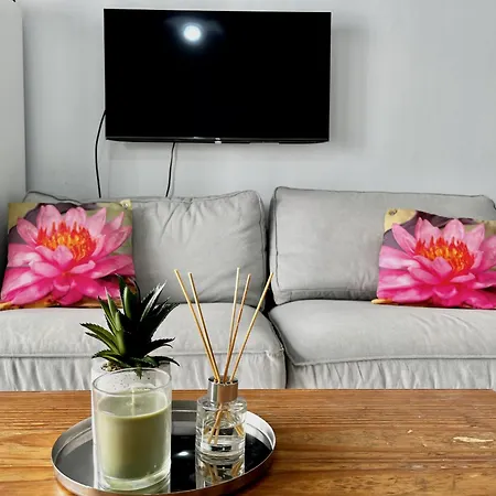 Mckenzie Mile Daire *