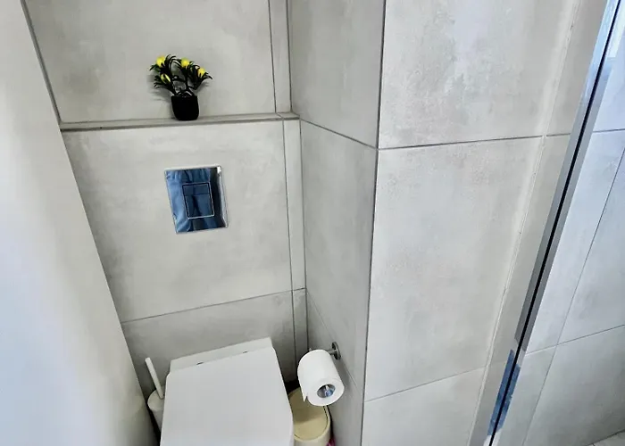 Daire Mckenzie Mile Larnaca