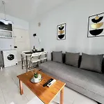 Mckenzie Mile Apartament Larnaca